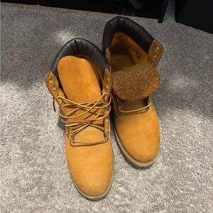 Timberland Tan Nubuck Leather Ankle Boots